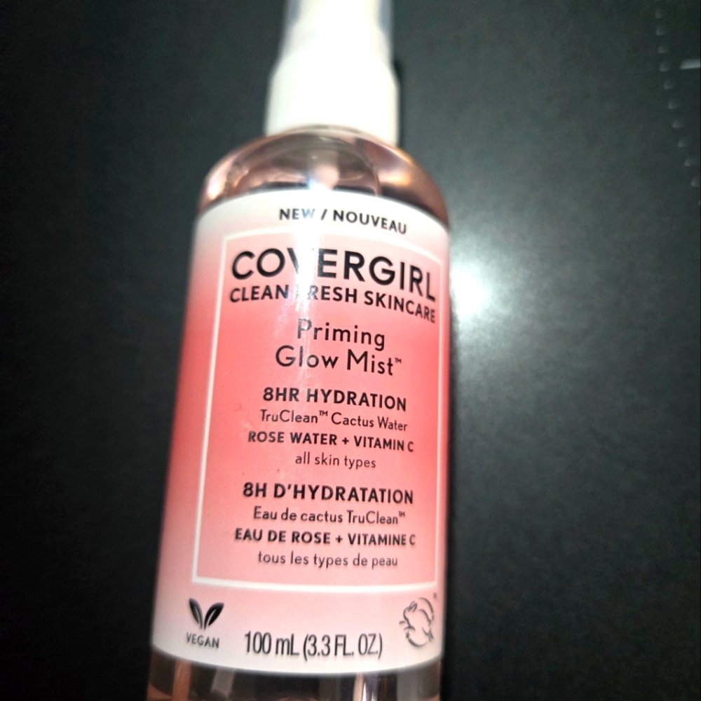 COVERGIRL Priming Glow Mist with Rose and Cactus Water New
